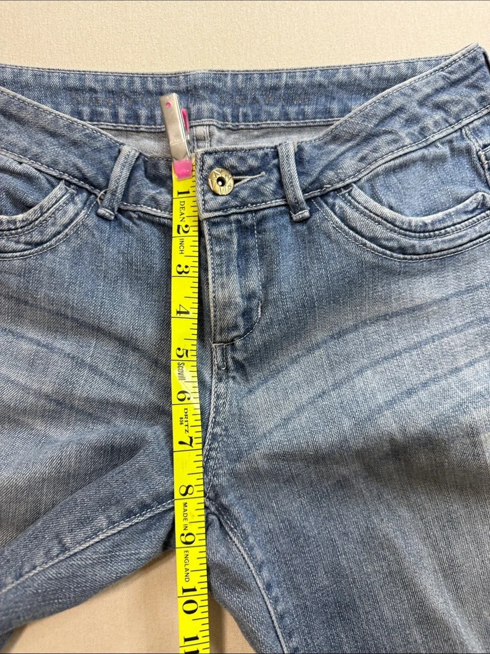 Simply Vera Vera Wang Mid Blue Denim Capris
